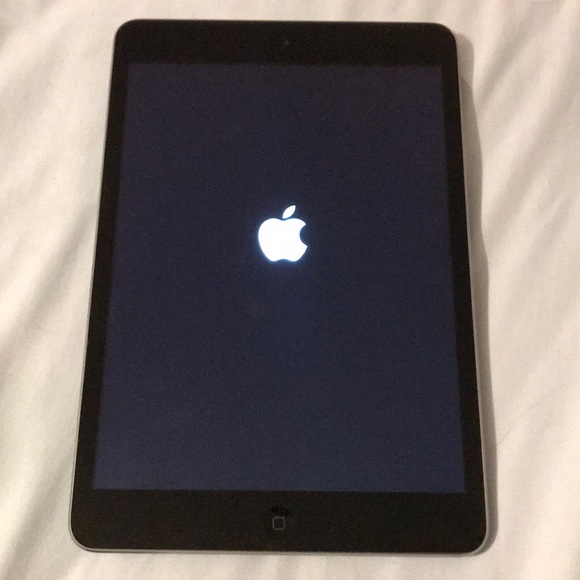 Apple iPad Mini 2 - Picture 2 of 4